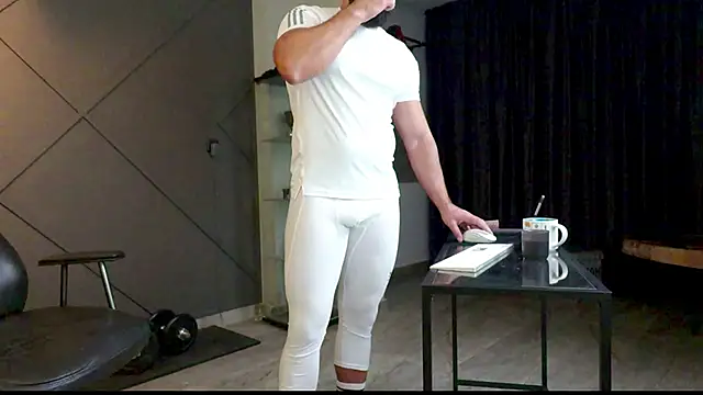 mattmasterss online show from January 18, 2025, 4:26 am