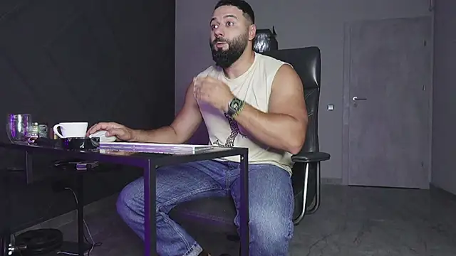 mattmasterss online show from October 1, 2025, 7:07 pm