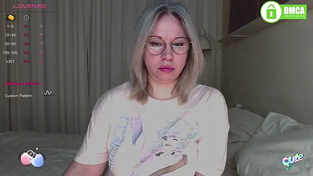 Snapshot of mary_linn chatting on October 19, 2025, 1:47 pm mary linn online show from October 19, 2025, 1:47 pm