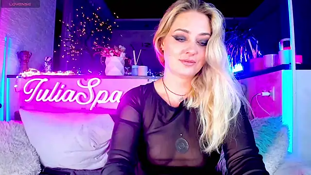  JuliaSpace  online show from December 24, 2024, 8:16 pm