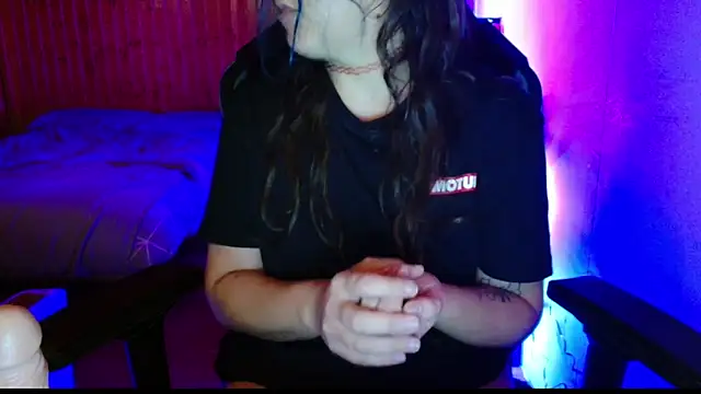 bratty niagara online show from December 2, 2025, 11:12 am