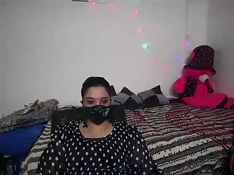 Arushisingh8888 online show from March 12, 2025, 6:40 am