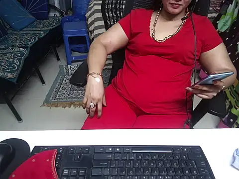 Arushisingh8888 online show from March 3, 2025, 7:03 am