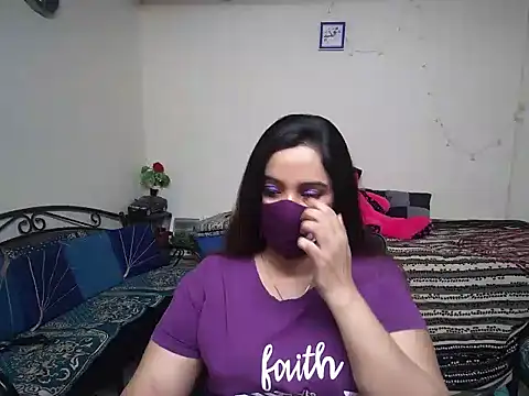 Arushisingh8888 online show from March 15, 2025, 3:37 pm