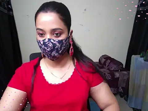 Arushisingh8888 online show from January 8, 2026, 1:17 pm