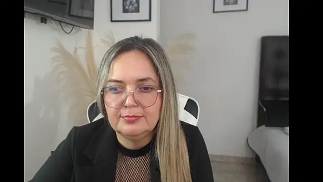 samy vsn online show from September 22, 2025, 7:42 pm