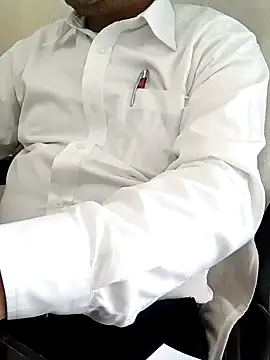 Snapshot of Hot-man39 chatting on December 20, 2024, 6:19 am Hot-man39 online show from December 20, 2024, 6:19 am