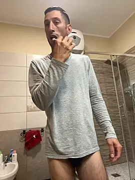 Gionnytav online show from October 9, 2025, 5:08 am