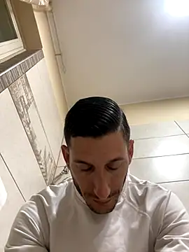 Gionnytav online show from October 20, 2025, 3:41 am