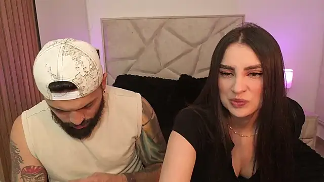 teseo and afroditha  online show from April 3, 2026, 3:57 am