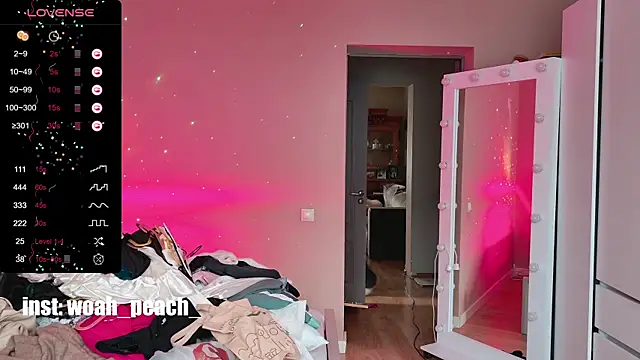 KristinaMoon online show from November 2, 2025, 10:42 am