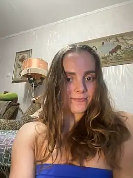 Snapshot of AlisaKissss chatting on October 1, 2025, 6:34 pm AlisaKissss online show from October 1, 2025, 6:34 pm