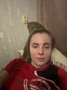 AlisaKissss online show from April 2, 2026, 6:58 pm