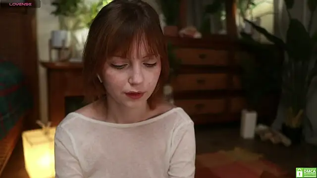 Snapshot of electric_babe chatting on October 6, 2025, 10:27 am electric babe online show from October 6, 2025, 10:27 am