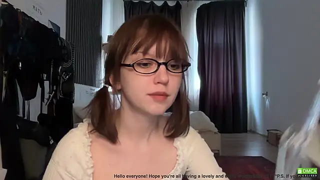 Snapshot of electric_babe chatting on June 24, 2026, 1:53 pm electric babe online show from June 24, 2026, 1:53 pm
