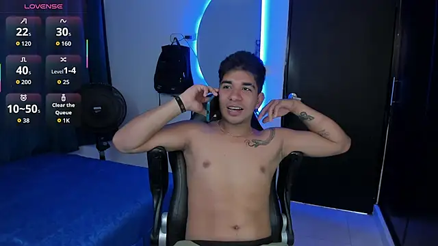 valentino santoss online show from November 16, 2025, 3:28 pm