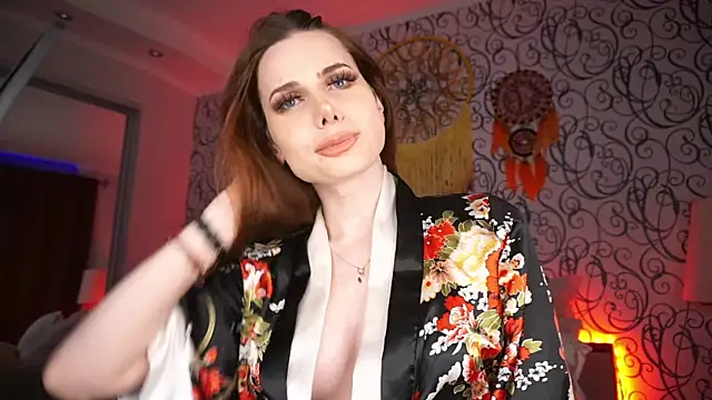 Snapshot of Foxy_irene chatting on December 14, 2024, 1:27 pm Foxy irene online show from December 14, 2024, 1:27 pm