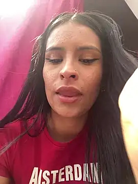 Snapshot of _elektrah chatting on February 9, 2026, 6:17 pm elektrah online show from February 9, 2026, 6:17 pm