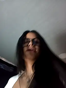 Snapshot of _elektrah chatting on November 2, 2025, 10:15 pm elektrah online show from November 2, 2025, 10:15 pm