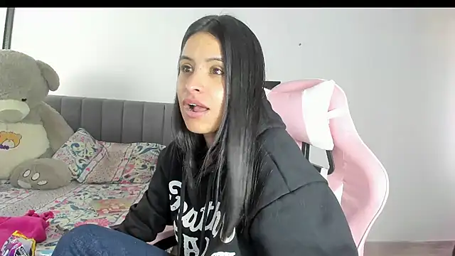  elektrah online show from March 21, 2025, 8:18 pm