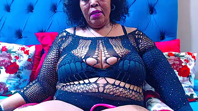 Snapshot of ebonycandy10 chatting on October 15, 2025, 6:16 pm ebonycandy10 online show from October 15, 2025, 6:16 pm