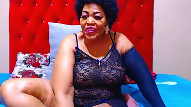 ebonycandy10 online show from January 12, 2026, 6:36 pm