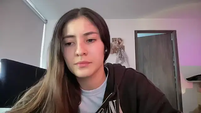 Snapshot of Princ3ssgabi chatting on October 1, 2025, 9:40 pm Princ3ssgabi online show from October 1, 2025, 9:40 pm