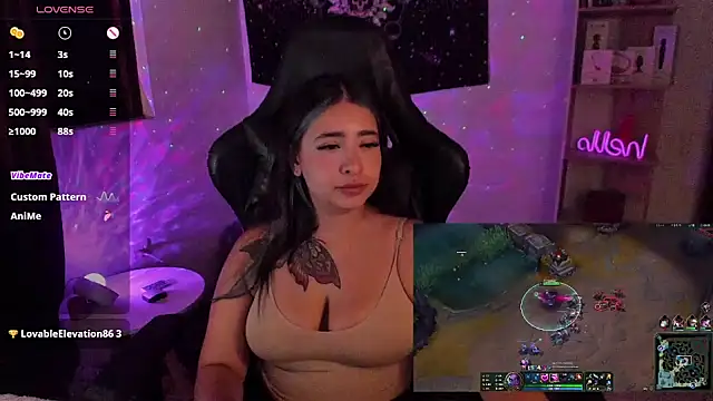 sweetcoralinee online show from February 19, 2025, 6:11 am