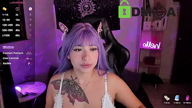 sweetcoralinee online show from February 27, 2025, 4:35 am