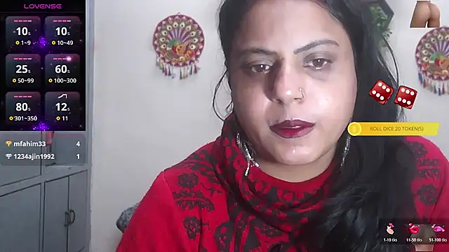 Snapshot of Sexy_komolika chatting on October 30, 2025, 1:53 pm Sexy komolika online show from October 30, 2025, 1:53 pm