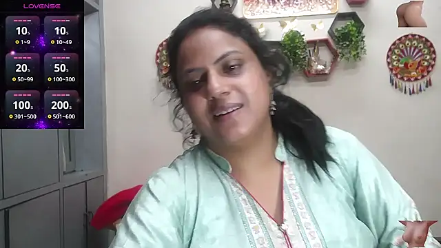 Snapshot of Sexy_komolika chatting on February 23, 2026, 4:29 pm Sexy komolika online show from February 23, 2026, 4:29 pm