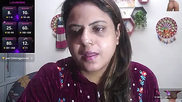 Snapshot of Sexy_komolika chatting on October 4, 2025, 2:46 am Sexy komolika online show from October 4, 2025, 2:46 am