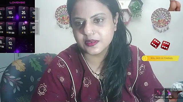 Snapshot of Sexy_komolika chatting on October 24, 2025, 1:48 am Sexy komolika online show from October 24, 2025, 1:48 am