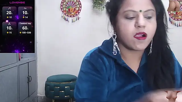 Sexy komolika online show from December 4, 2025, 10:25 am