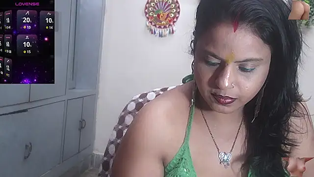 Snapshot of Sexy_komolika chatting on September 18, 2025, 10:51 am Sexy komolika online show from September 18, 2025, 10:51 am