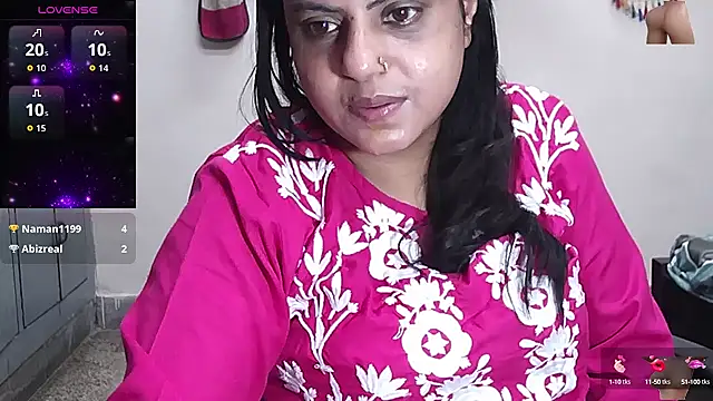 Snapshot of Sexy_komolika chatting on October 2, 2025, 3:54 am Sexy komolika online show from October 2, 2025, 3:54 am