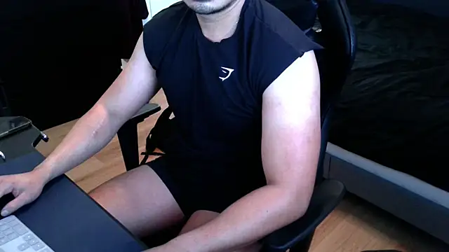 charlie s2534 online show from January 18, 2026, 6:33 pm