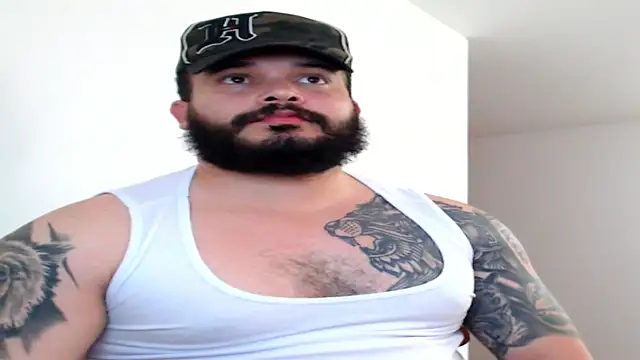 alexandergranda71 online show from January 18, 2025, 9:34 pm