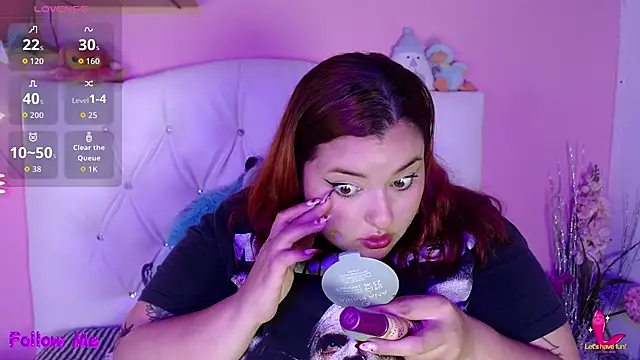 Snapshot of HECATE_23 chatting on September 29, 2025, 2:12 pm HECATE 23 online show from September 29, 2025, 2:12 pm