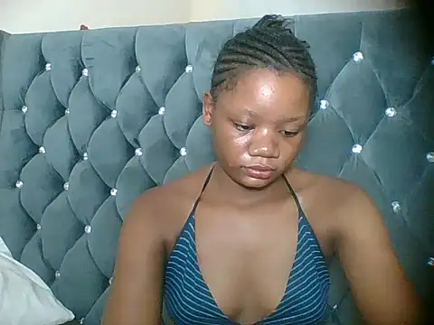 HotJeylee online show from March 17, 2026, 10:57 pm