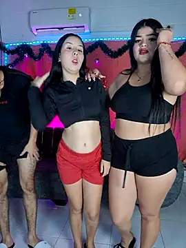 royalgirls x online show from January 6, 2026, 1:09 am