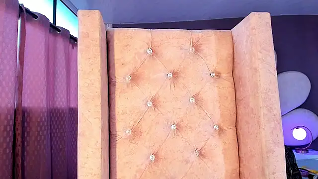 PaulinaDuarte online show from January 15, 2026, 12:19 pm