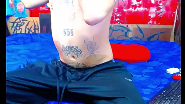 Snapshot of deivid_estrada chatting on September 17, 2025, 4:09 pm deivid estrada online show from September 17, 2025, 4:09 pm