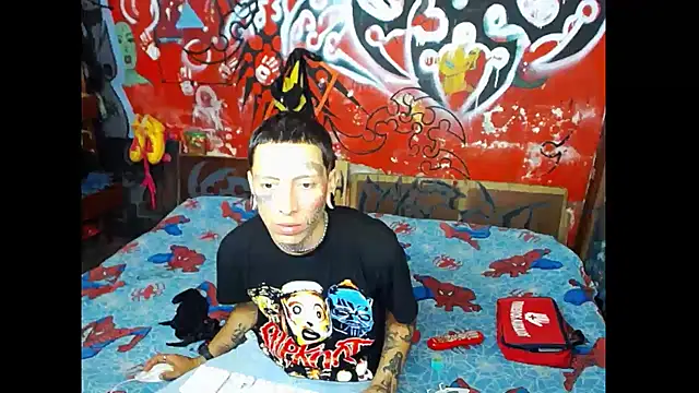 deivid estrada online show from February 17, 2025, 6:17 pm