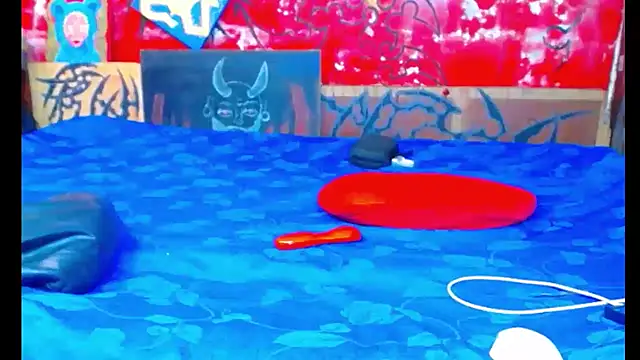 Snapshot of deivid_estrada chatting on September 22, 2025, 4:13 pm deivid estrada online show from September 22, 2025, 4:13 pm