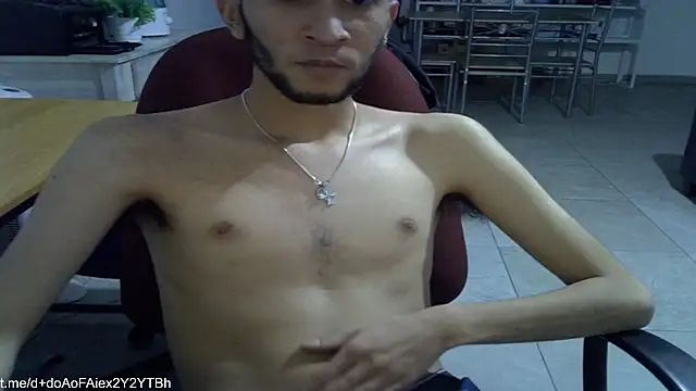 Snapshot of ClueSexxx chatting on March 8, 2025, 1:06 am ClueSexxx online show from March 8, 2025, 1:06 am