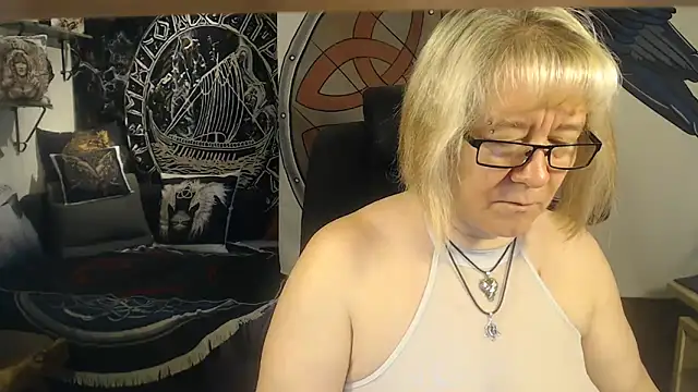 TittenMichelle online show from February 27, 2025, 7:41 am