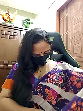 Payel-Sen online show from December 19, 2025, 3:47 pm