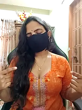 Snapshot of Payel-Sen chatting on January 19, 2026, 5:22 am Payel-Sen online show from January 19, 2026, 5:22 am