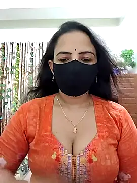 Payel-Sen online show from October 24, 2025, 6:18 pm